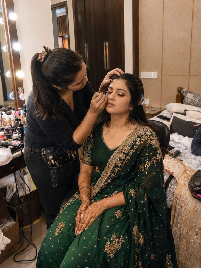 Home service party makeup artist in Vasundhara Ghaziabad applying elegant makeup